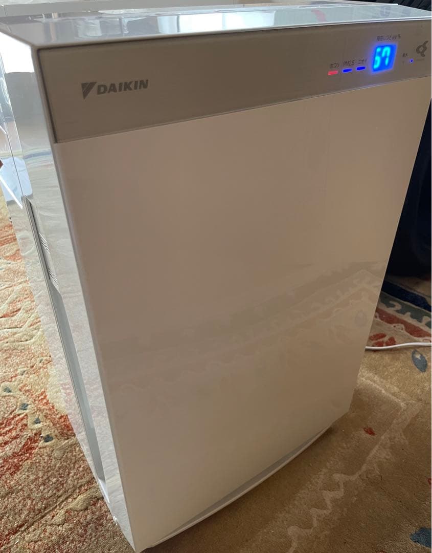 極美品★DAIKIN 加湿ストリーマ空気清浄機 ACK70X-W