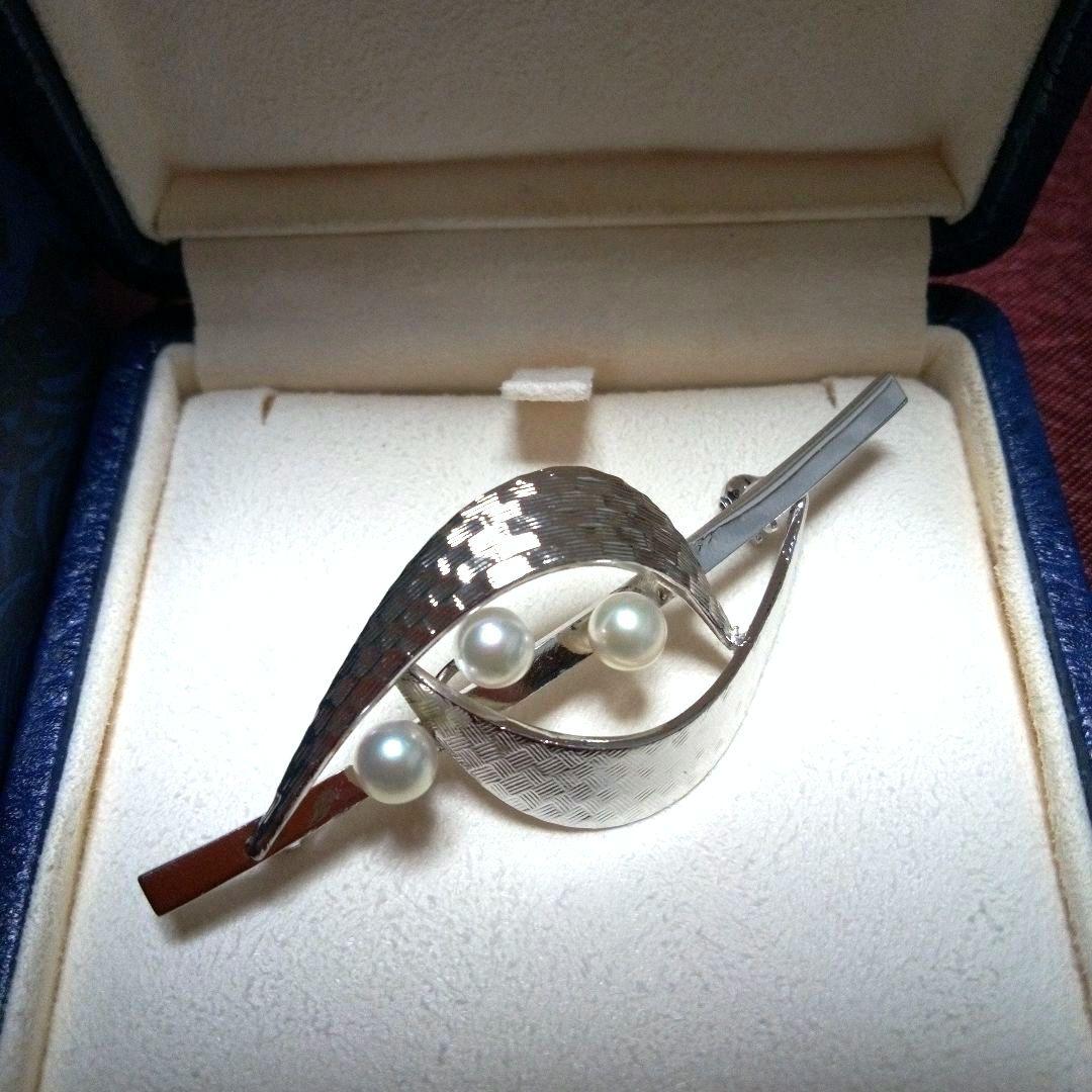 MIKIMOTO シルバー リーフ型 ヴィンテージブローチ