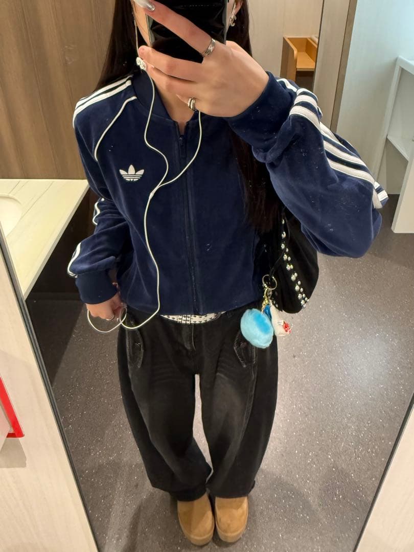 adidas ネイビー トラックジャケット