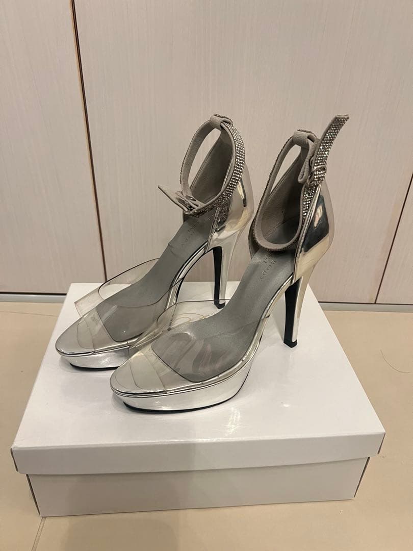 ベストボディジャパン公式ヒール23.5cm シルバーストーンストラップハイヒール