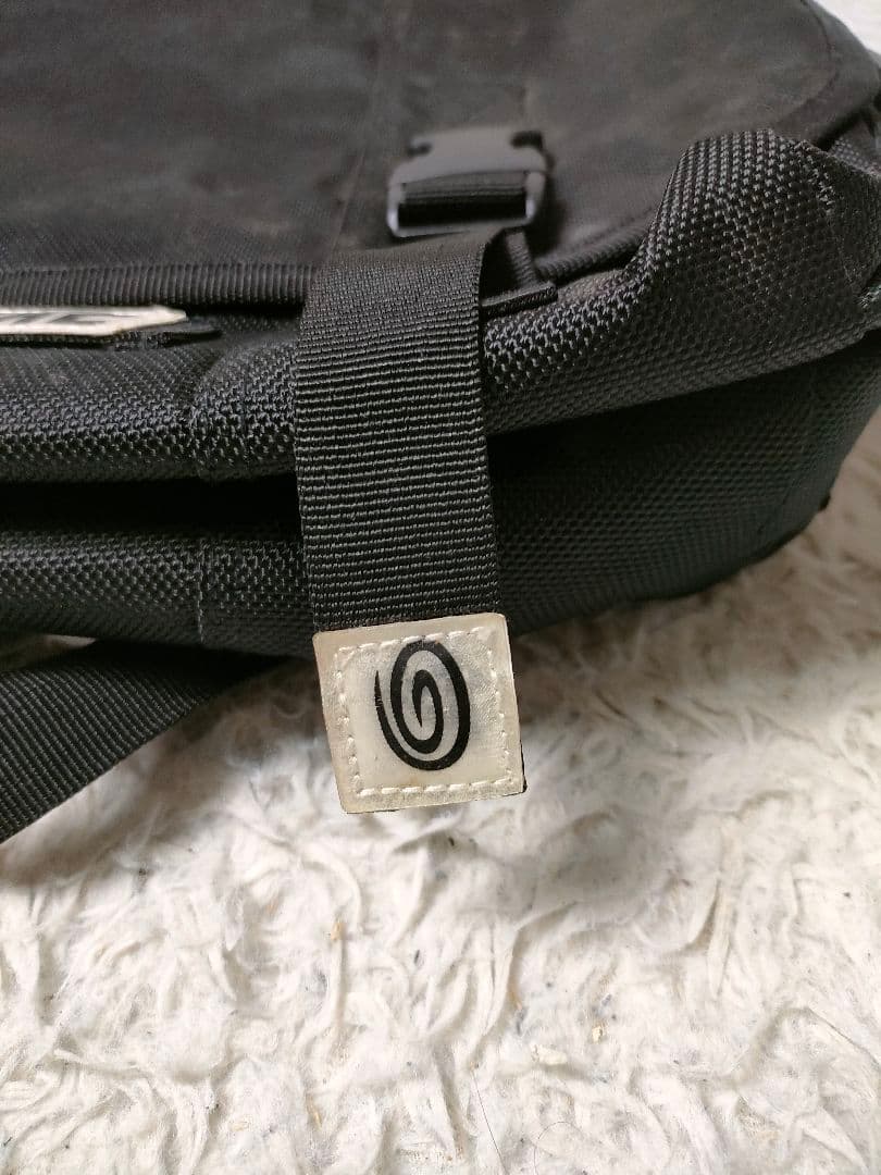 めいどちゃん　TIMBUK2 ブラック メッセンジャーバッグ