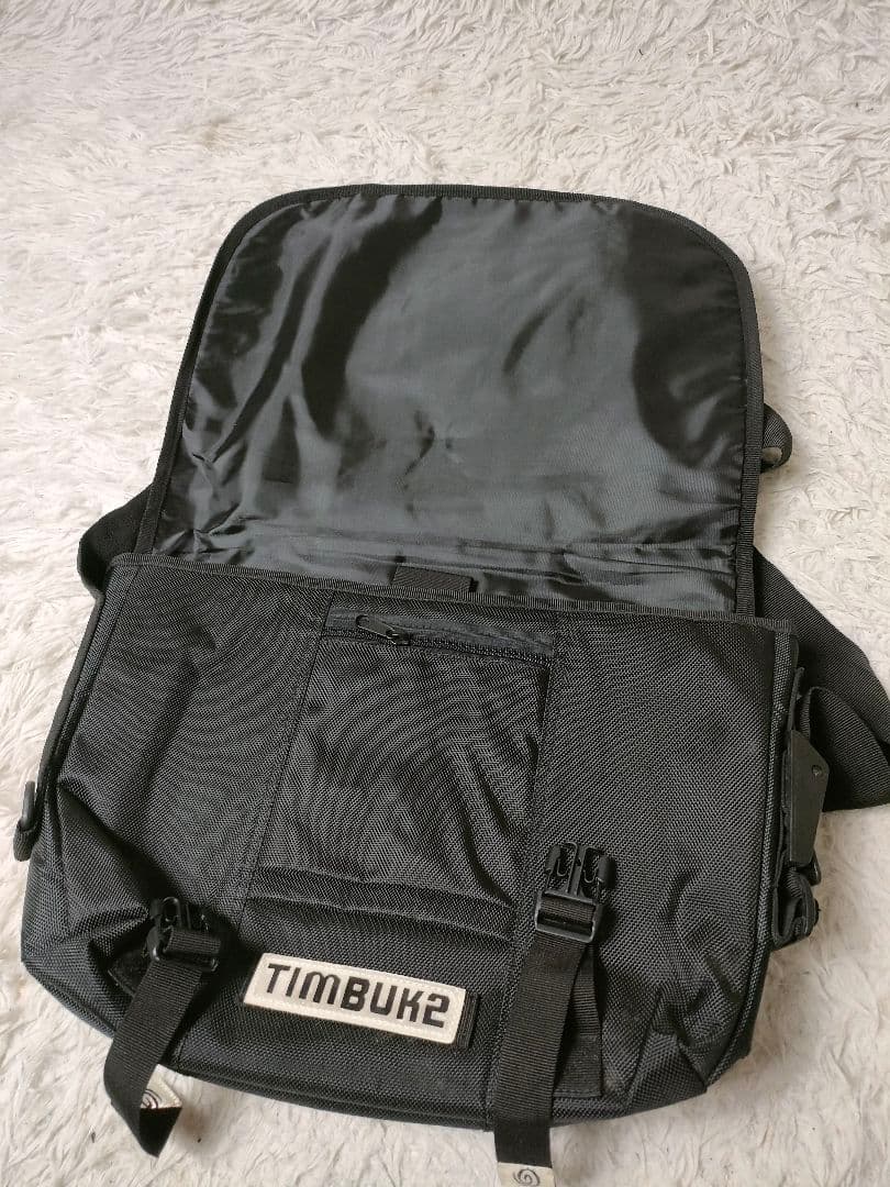 めいどちゃん　TIMBUK2 ブラック メッセンジャーバッグ