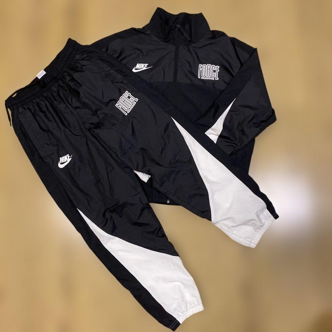 NIKE バスケ　スポーツウェア