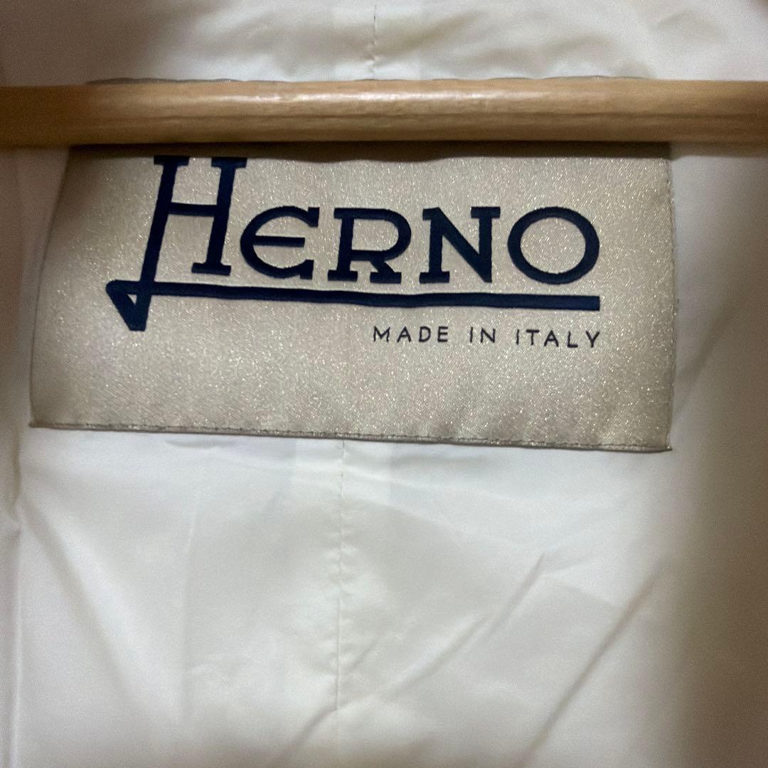 hernoダウンジャケット