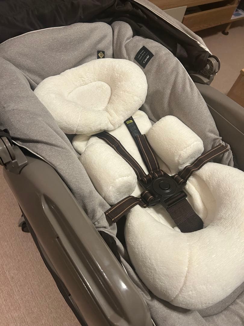 コンビ　ネムリラ オートスウィングBEDi おやすみドーム EG