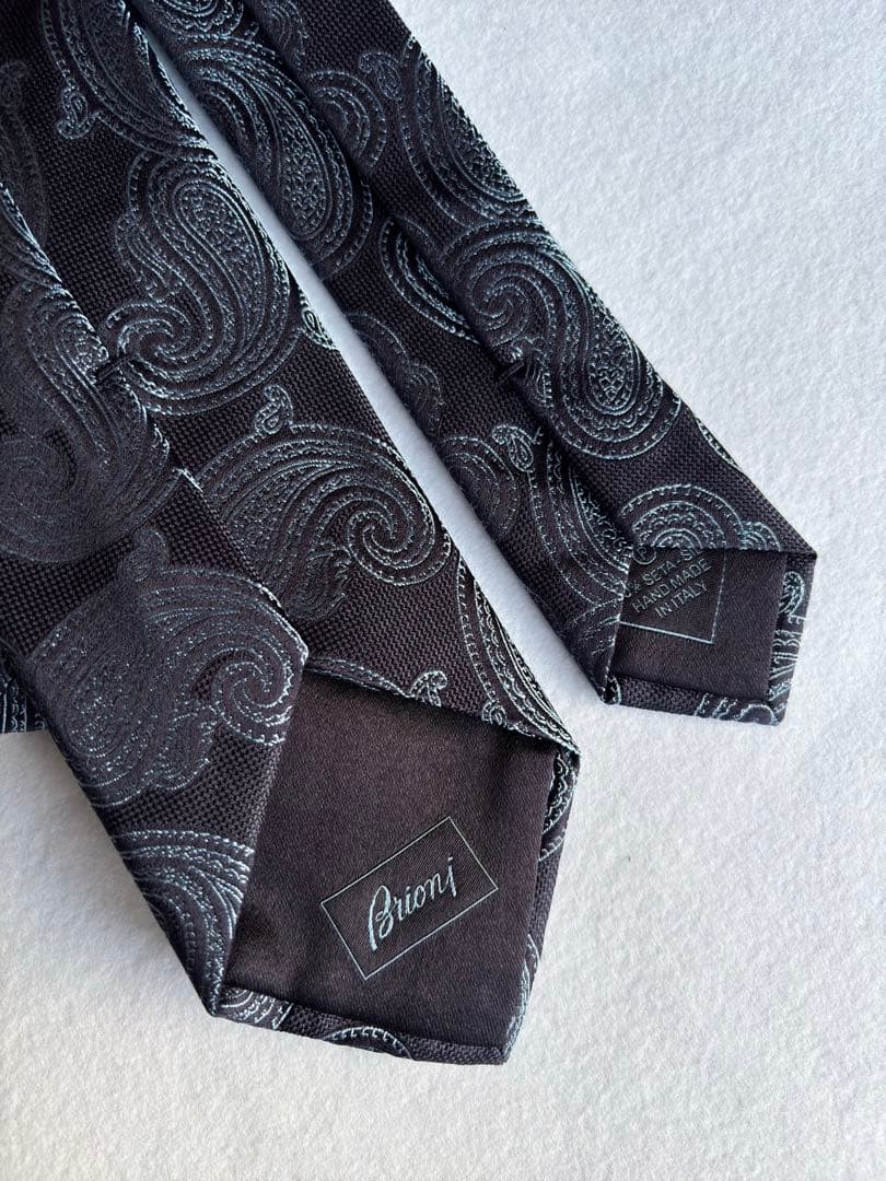 値下げ〔未使用〕ブリオーニ Brioni 最高峰 ネクタイ ネイビー ペイズリー