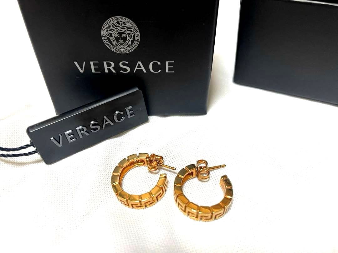 値下げ　VERSACE（ヴェルサーチ）グレカ フープピアス イヤリング　ゴールド