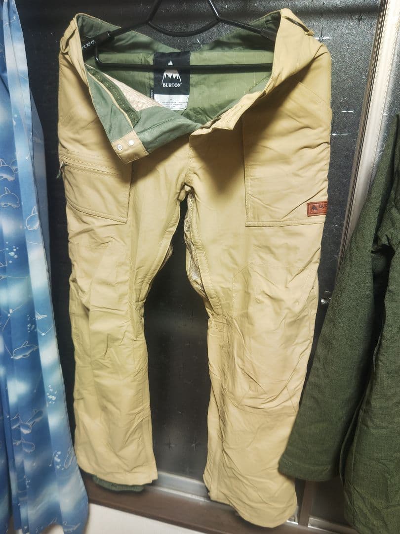 BURTON フード付きジャケットとパンツセット