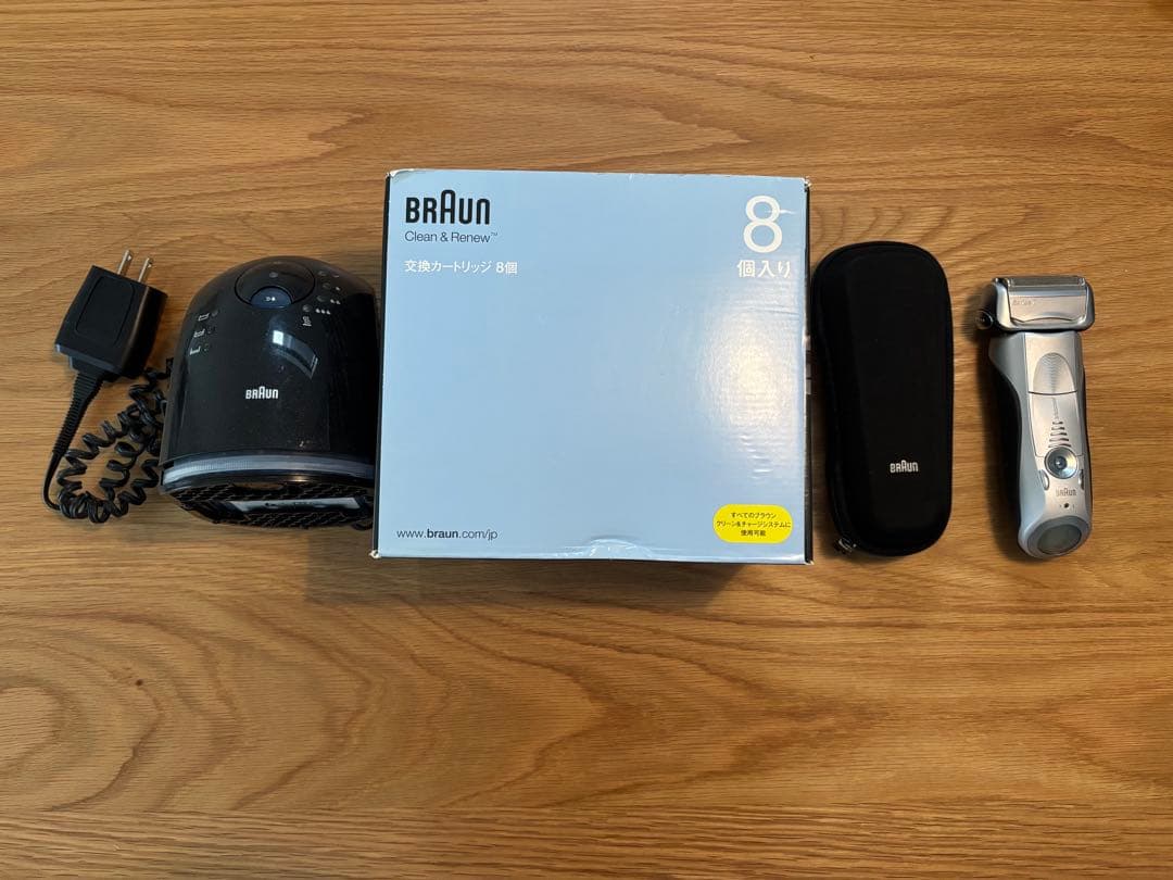 BRAUN Series 7 電気シェーバー