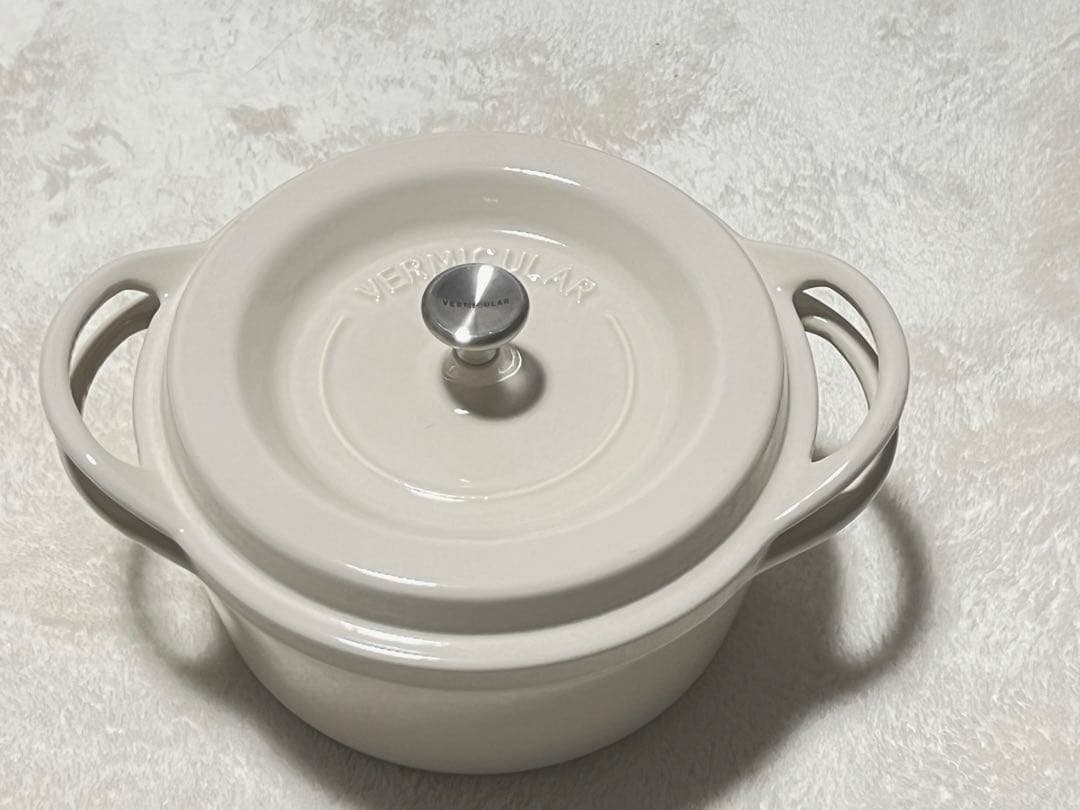 Vermicular ホワイト 両手鍋 18cm