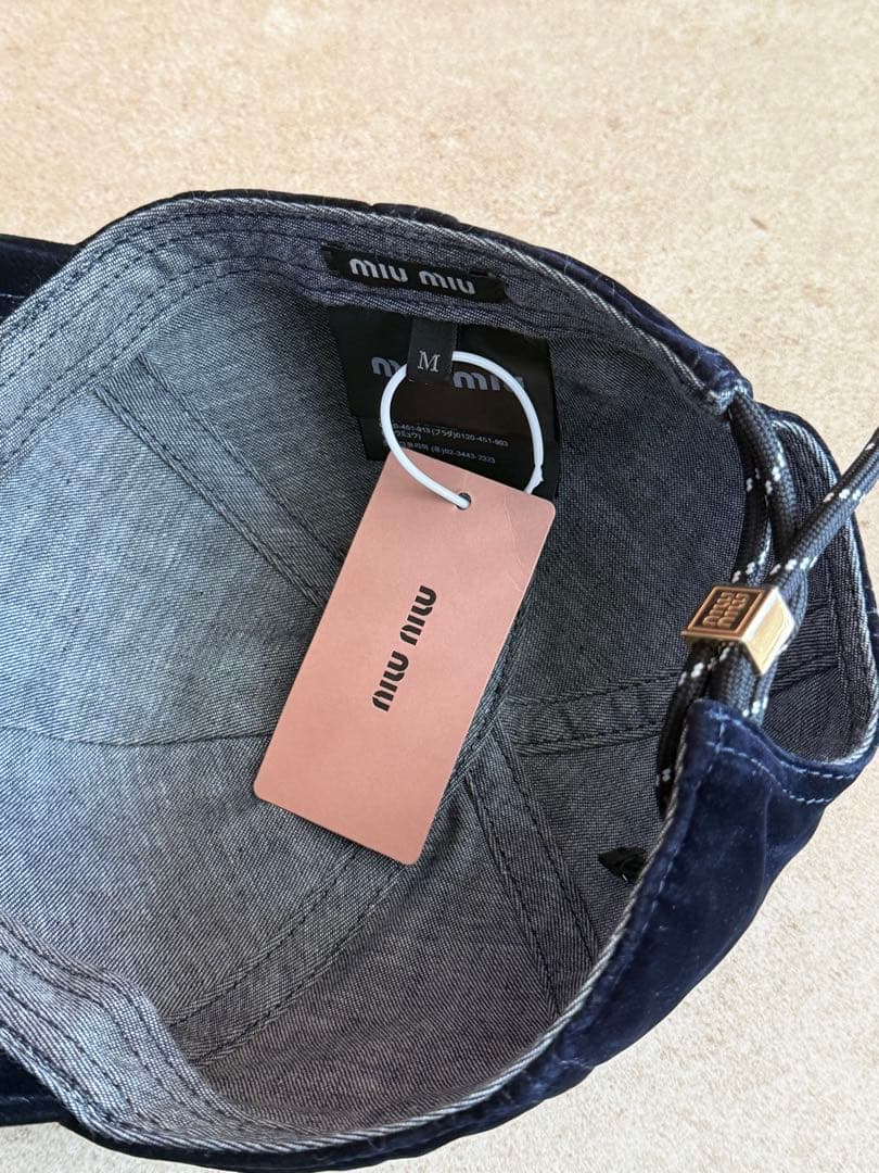 nene（値下げ即購入OKです☺︎） 様　miu miu ベルベット キャップ