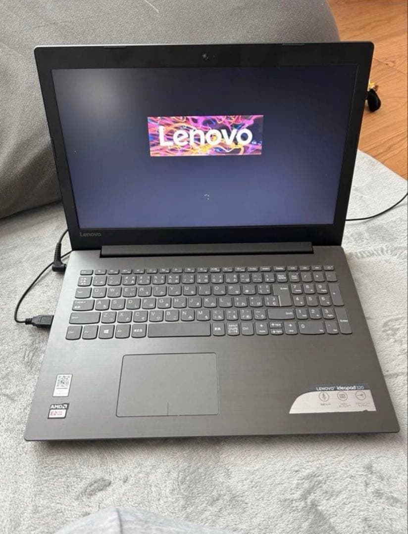 Lenovo IdeaPad 15.6インチノートPC