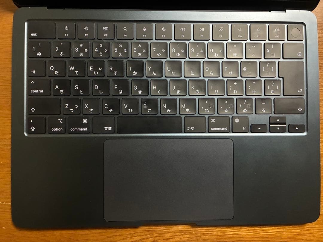 MacBook本体 MacBook Air M2 8GB 256G