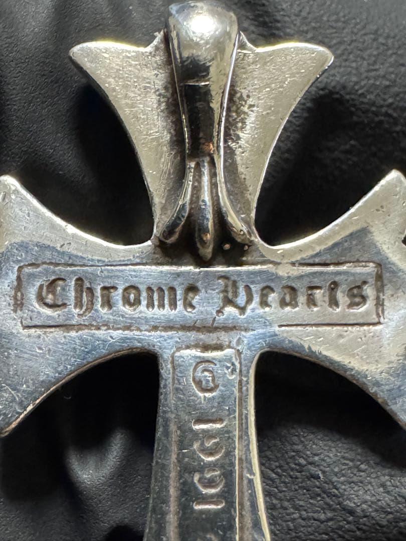 クロムハーツ スモールCHクロス ペンダント