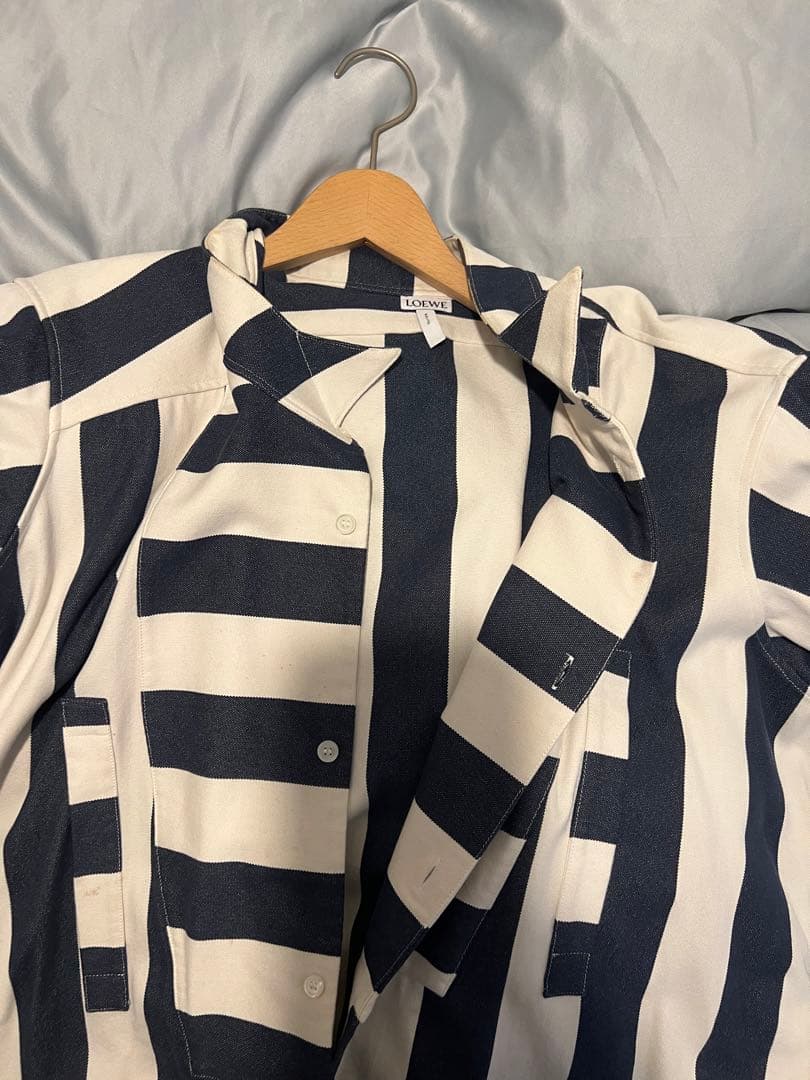 ロエベ厚手シャツ