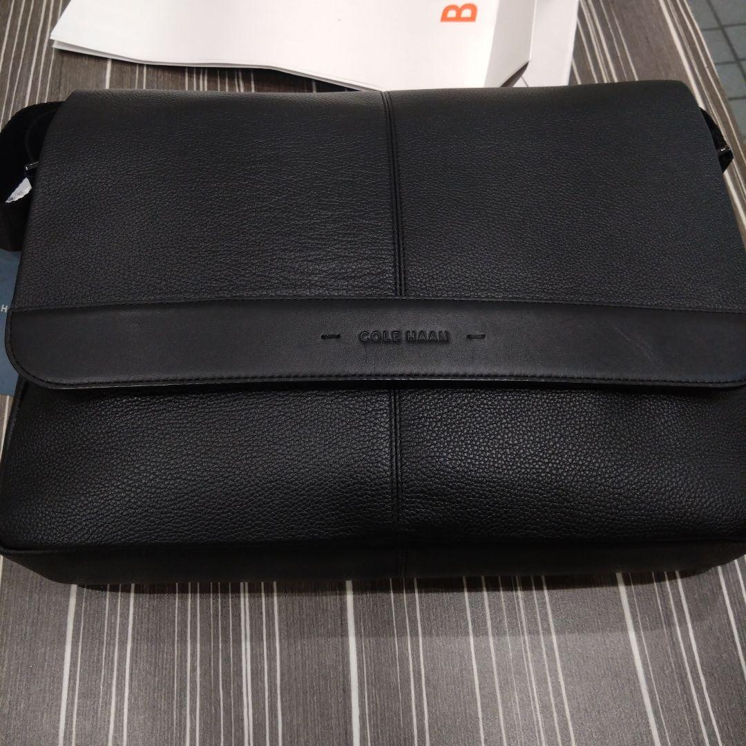 COLE HAAN トライボロ メッセンジャー ブラック