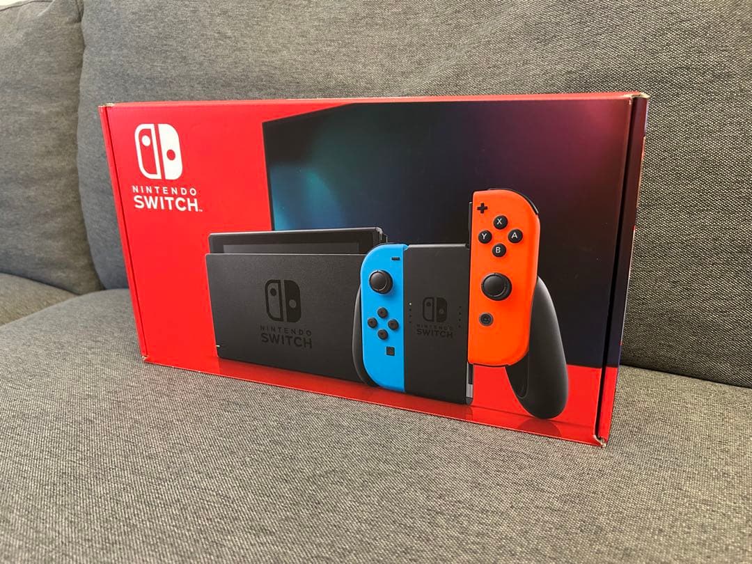 K*様 [美品]Nintendo Switch 本体 Joy-Con付き