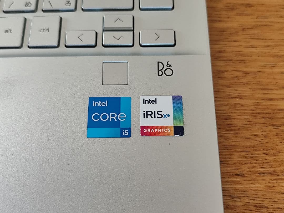 Windowsノート本体 HP Pavilion 14 SAKURA Core i5 8GB/512GB