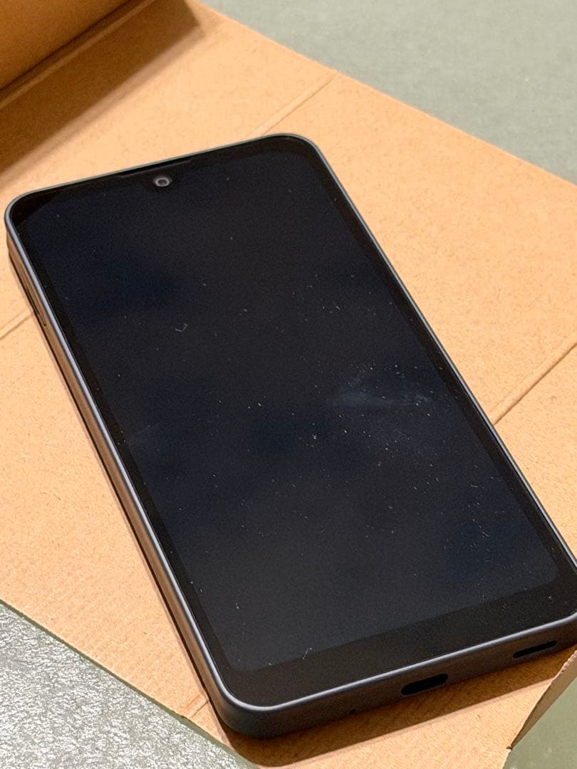 SHARP AQUOS スマートフォン 本体