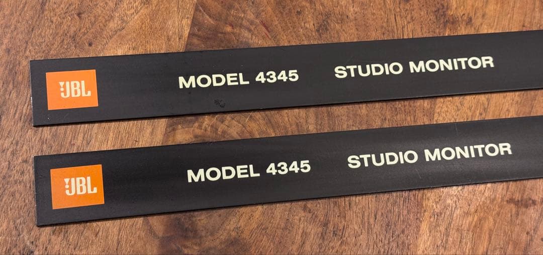 JBL 4345 グリルエンブレム サランネット・ロゴプレート2枚＋新品金具4個