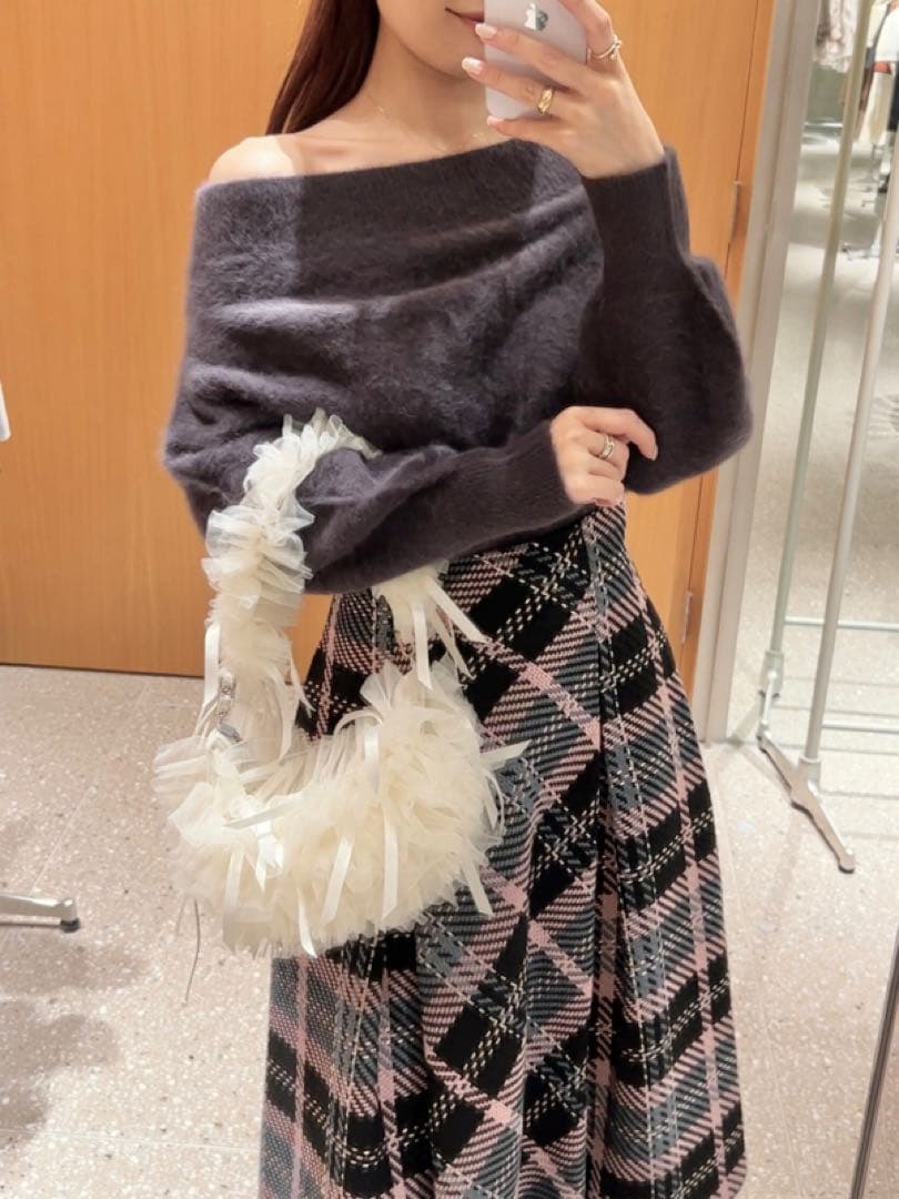 [セール] スナイデル　フォックスアルパカオフショルプルオーバー