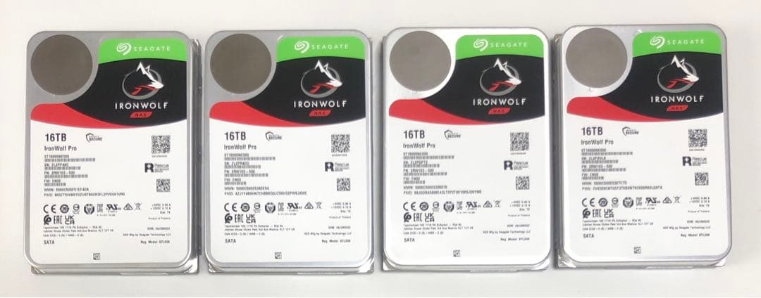 Seagate IronWolf Pro 16TB HDD 4個