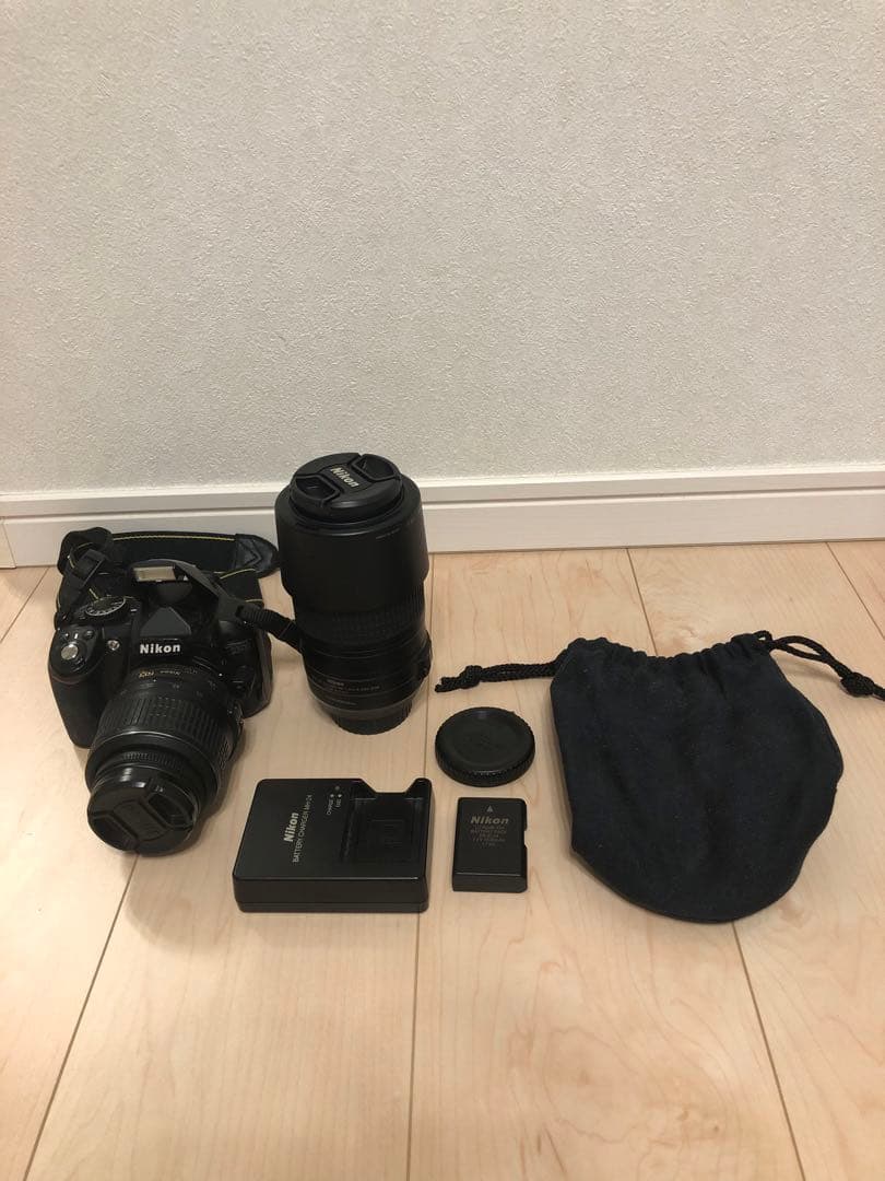Nikon デジタル一眼レフカメラ D3100 本体とレンズ2本（標準・望遠）