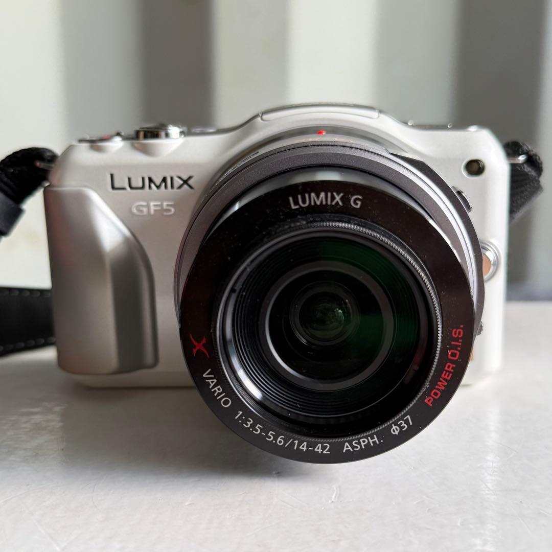 H56美品 パナソニック ルミックス DMC-GF5 ミラーレス一眼　カメラ