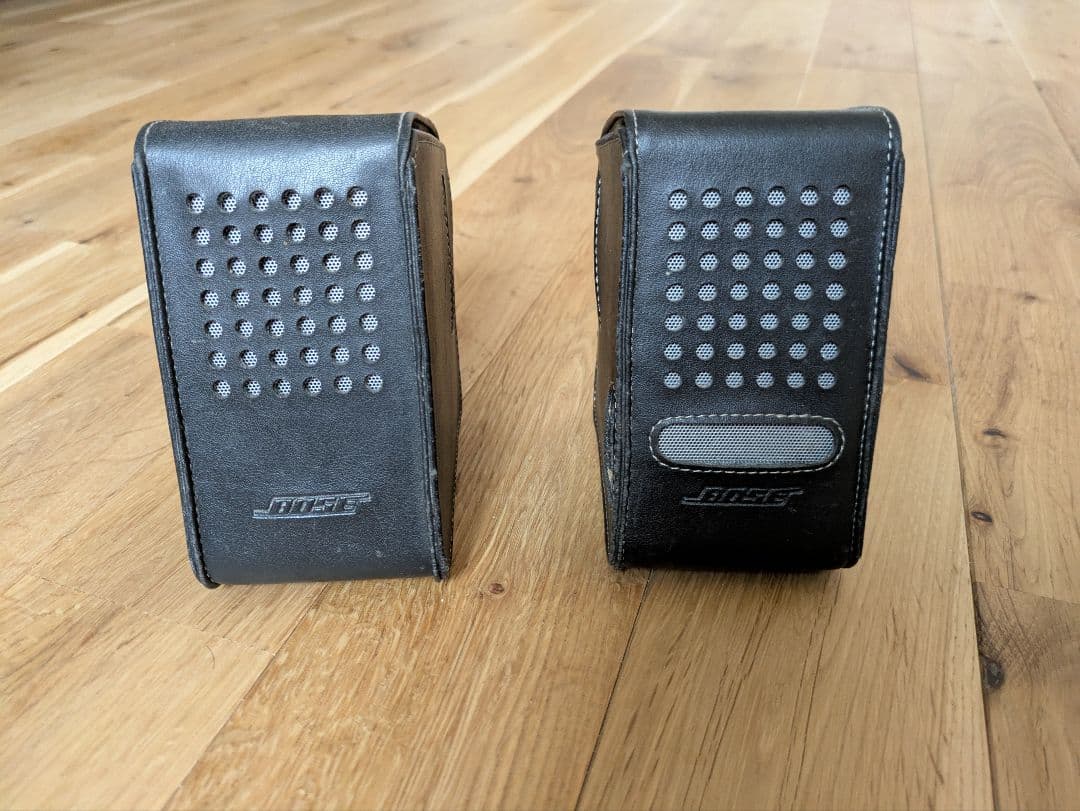 BOSE Micro Music Monitor M3　ボーズ　シルバー