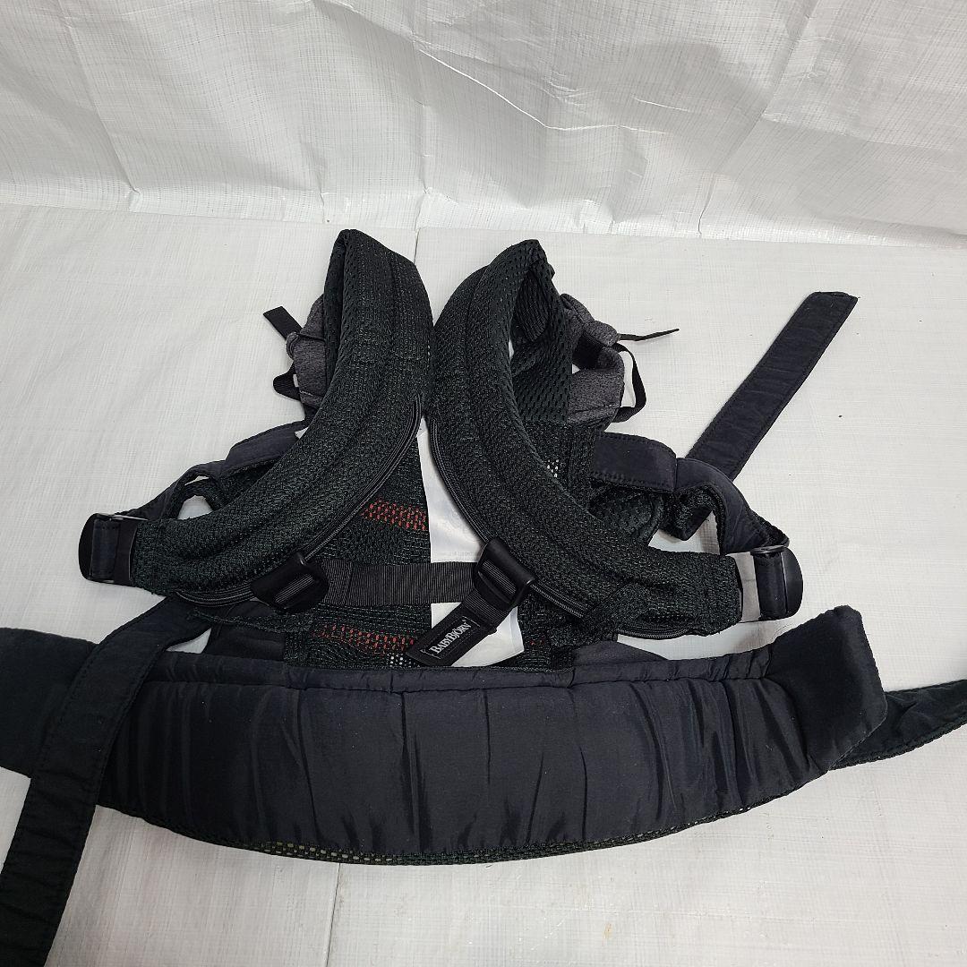 ぼ*ん様 ほぼ新品　ベビービョルン ベビーキャリア HARMONY ブラック　抱