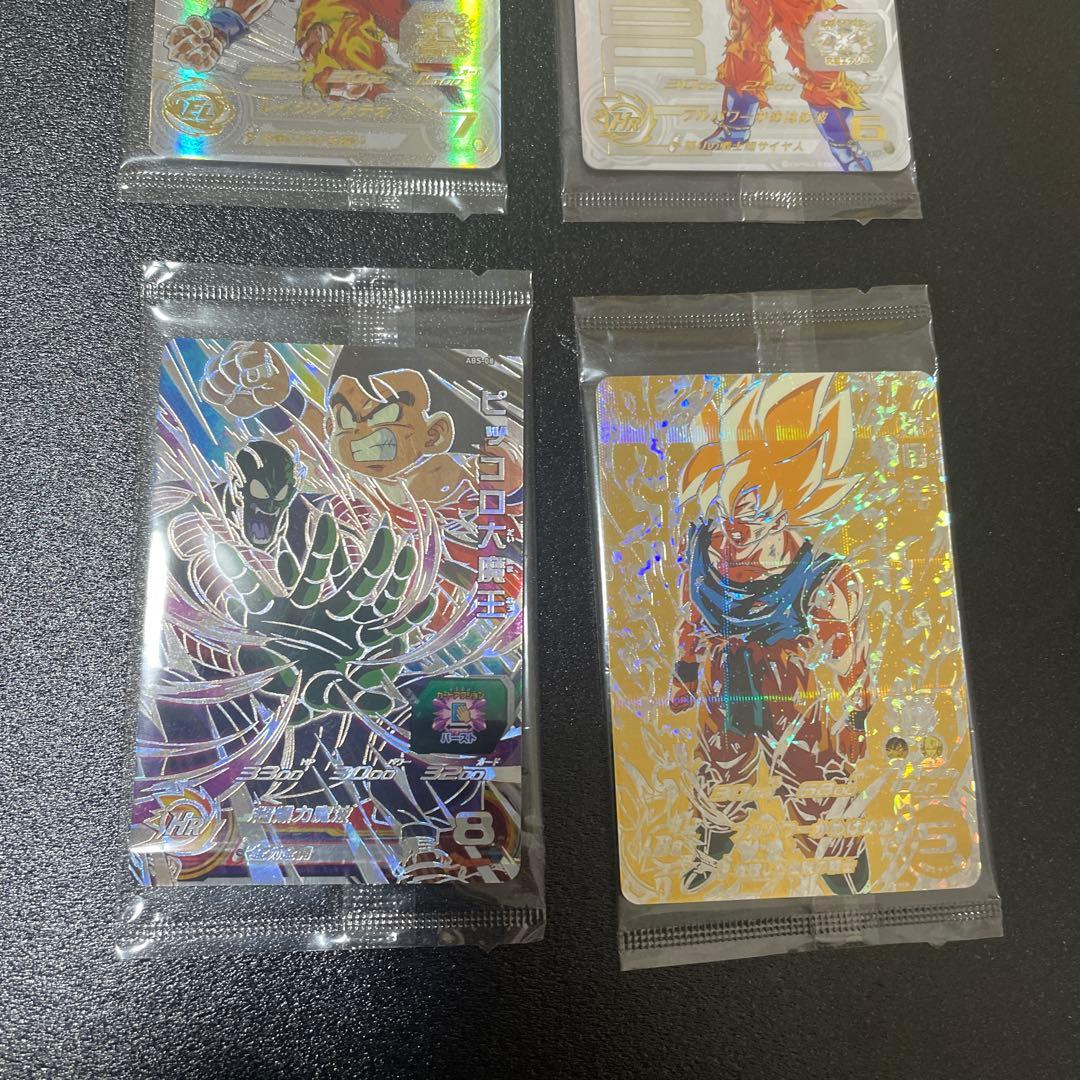 新品未開封UGM4-067孫悟空 ドラゴンボールヒーローズ