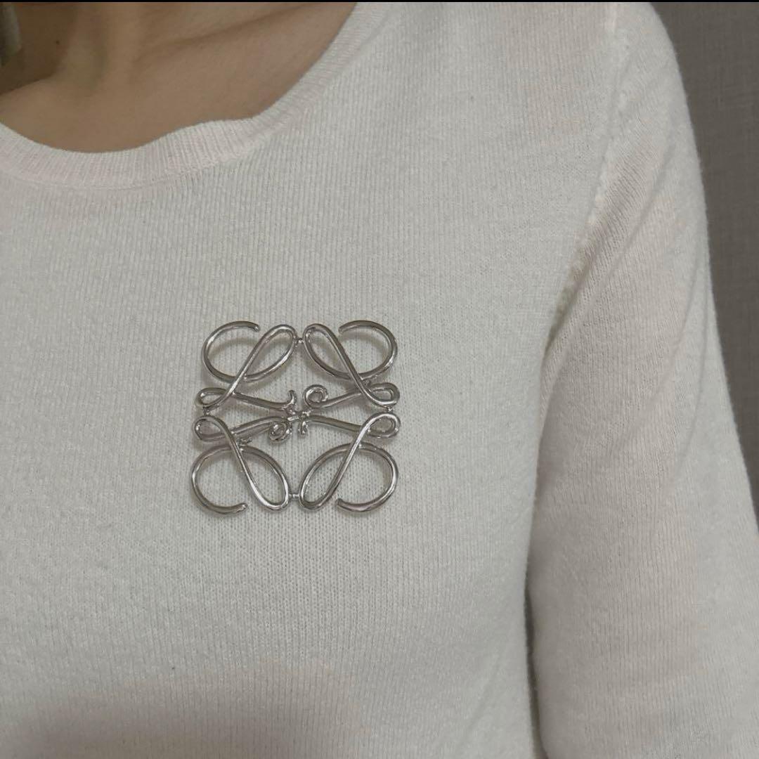 アナグラムブローチ　LOEWE ロエベ　シルバー