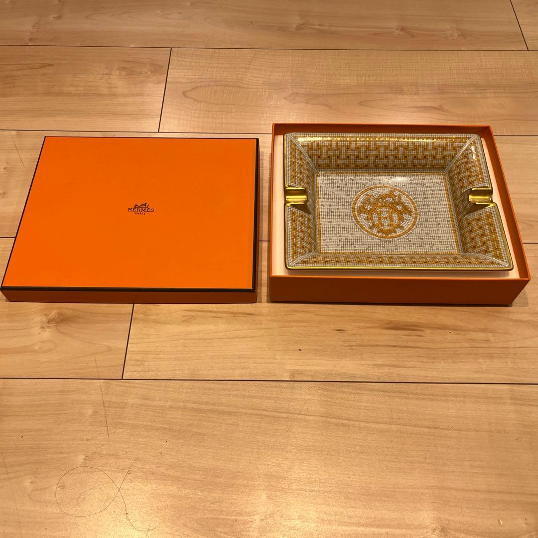Hermes 灰皿