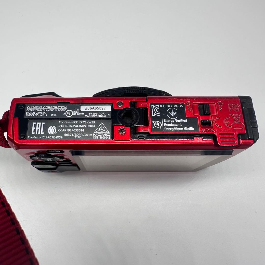 OLYMPUS　オリンパス　TOUGH　TG-6　コンパクトデジタルカメラ　赤