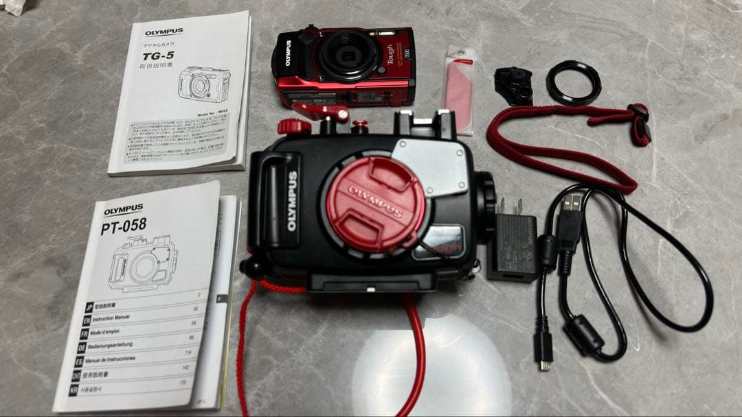 オリンパス TG-5&防水ハウジング
