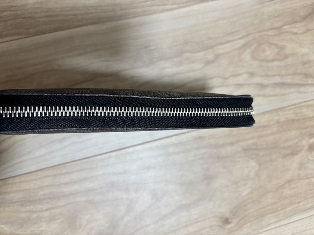 最終値下げルイヴィトン ダミエ グラフィット ジッピー オーガナイザー 長財布