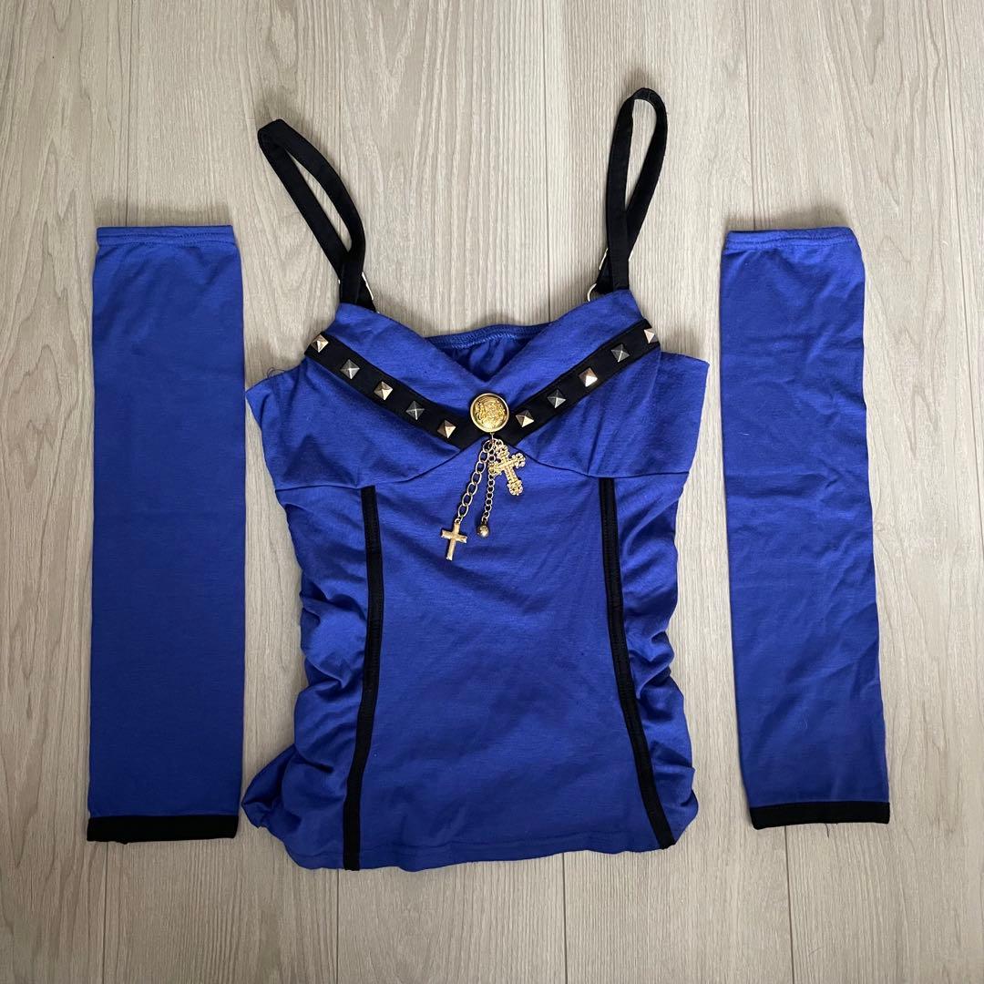 d.i.a. スタッズ付き青キャミソール