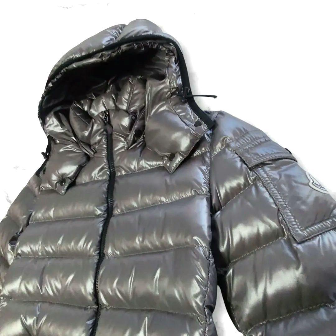 美品★大人気★MONCLER モンクレール ダウンジャケット バディフード