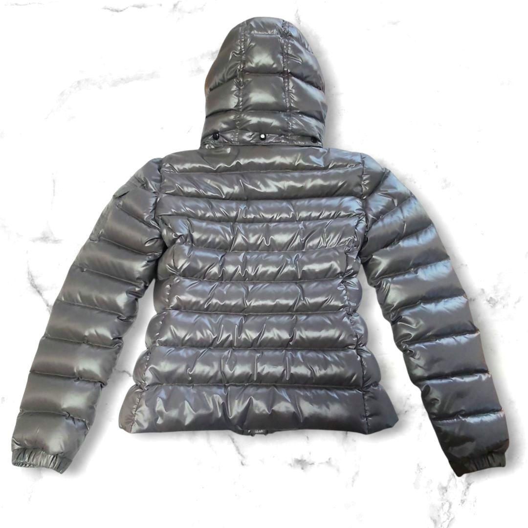 美品★大人気★MONCLER モンクレール ダウンジャケット バディフード