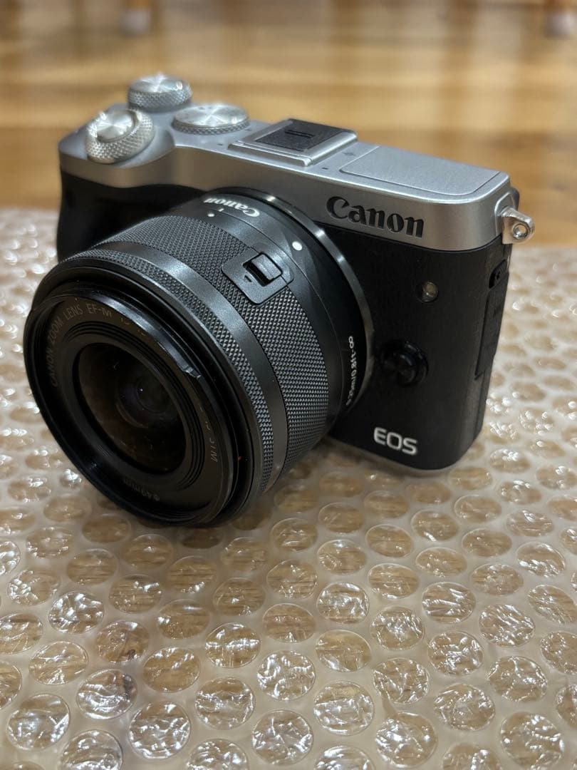 【美品】Canon EOS M6 ミラーレス一眼
