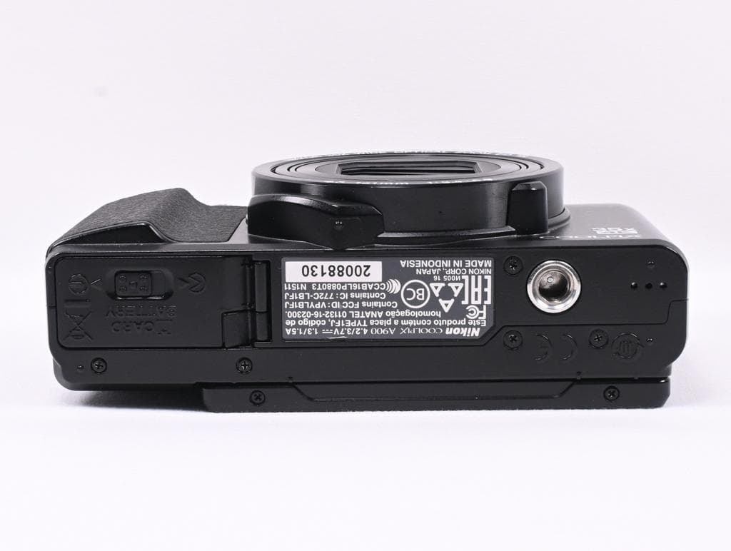 ニコン　Nikon COOLPIX A900