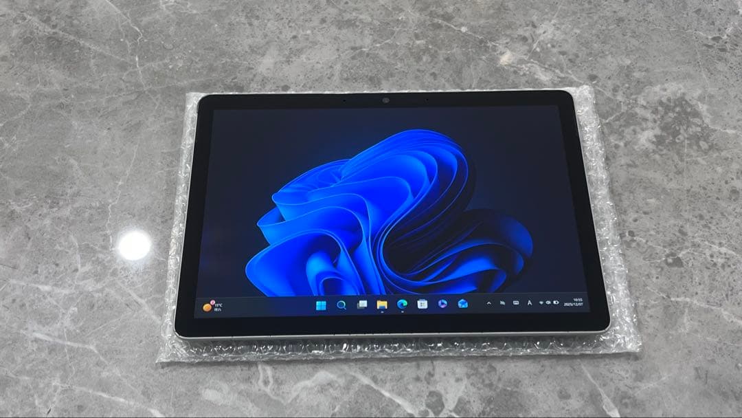 【最終値下】Microsoft Surface Go3 Pen/8GB/128G