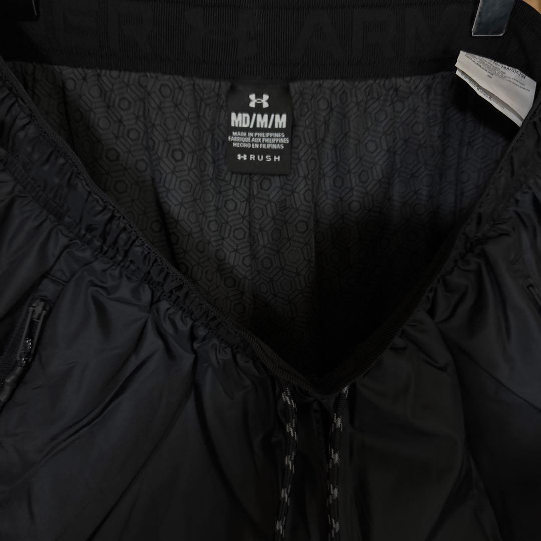 美品　アンダーアーマーRUSHウインドブレーカーセットアップ　M