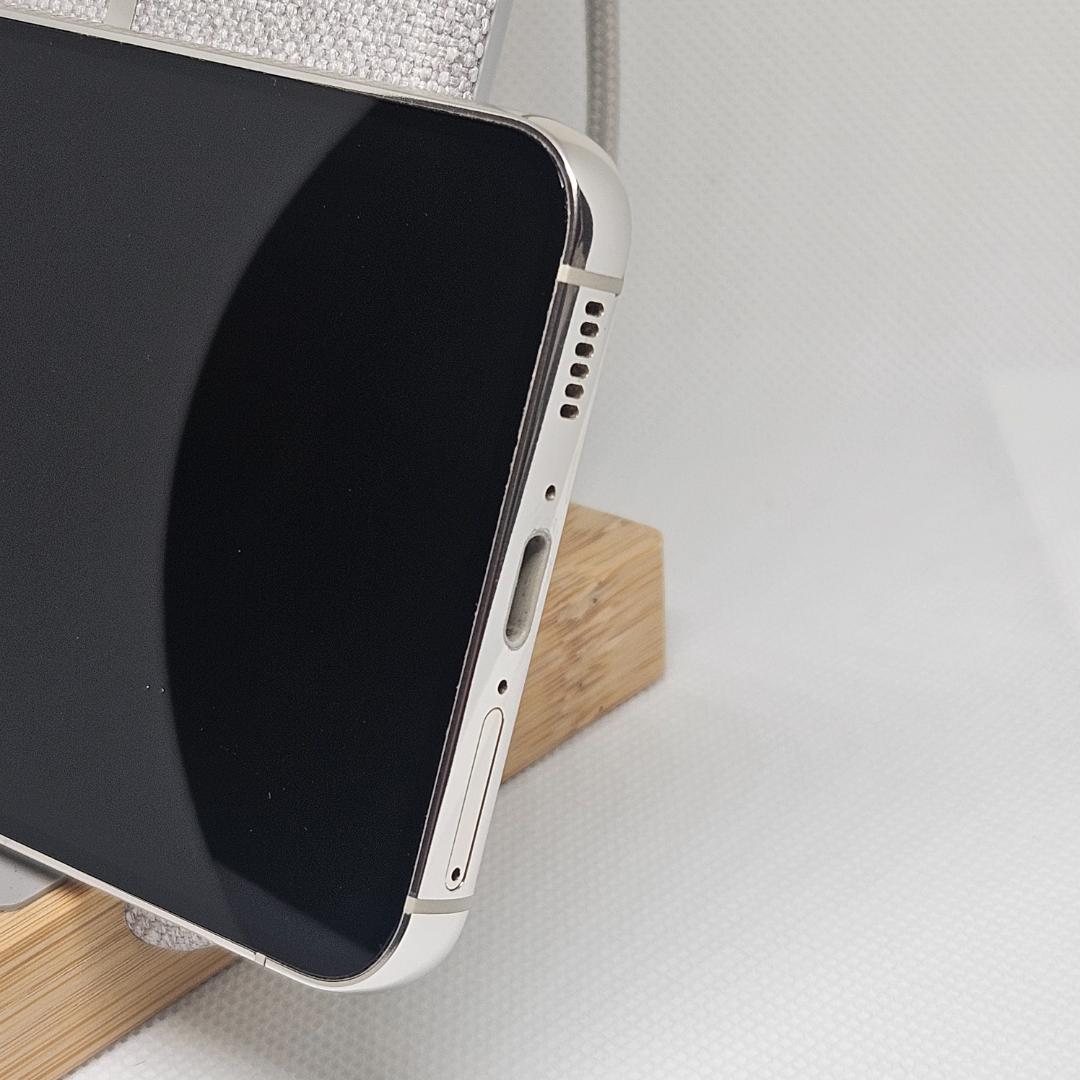 【9/11 19:00まで】Samsung Galaxy S23 クリーム