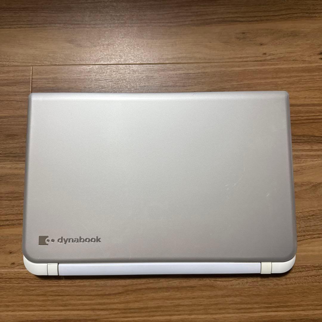 dynabook PT55-76MBXG ホワイトノートPC