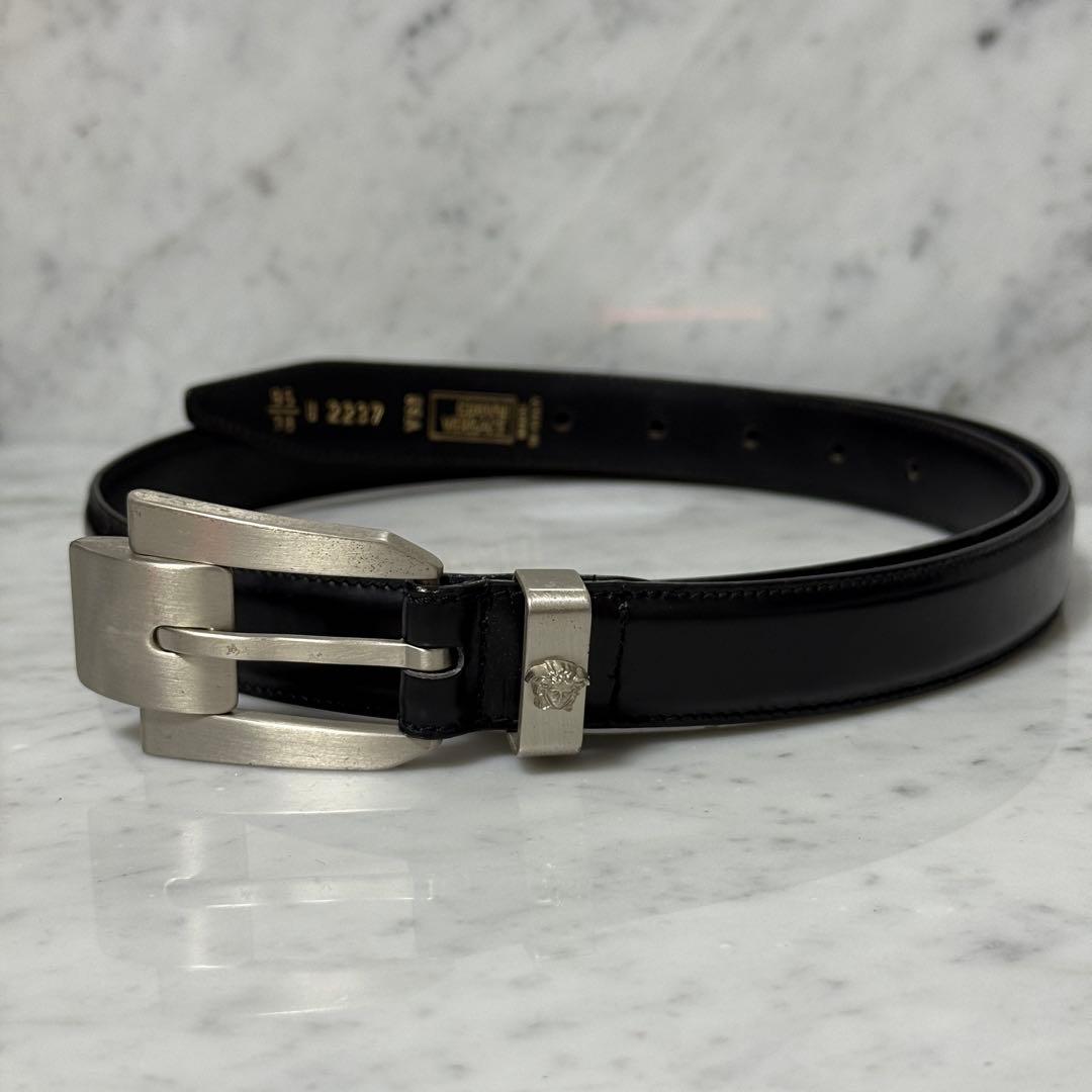 イタリア製 VERSACE ヴェルサーチ メデューサ ベルト ブラック 本革 銀