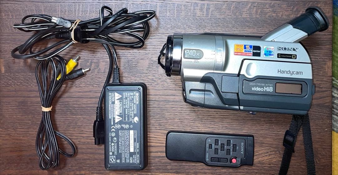 8ミリビデオカメラ
