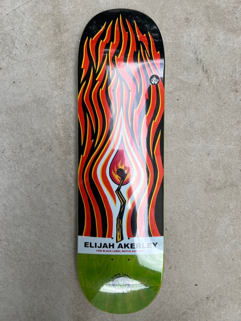 スケートボード Black label Elijah Arkley Match 8.75