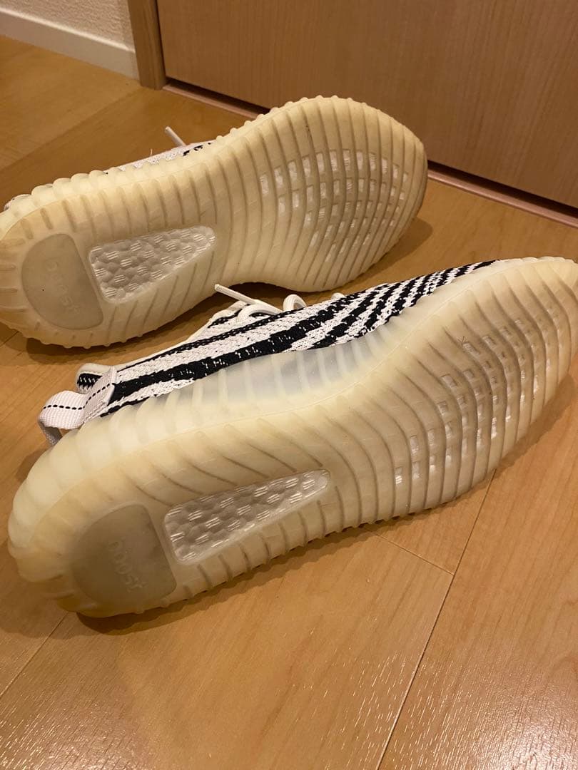 【2足セット】adidas Yeezy Boost 350 V2 白/黒