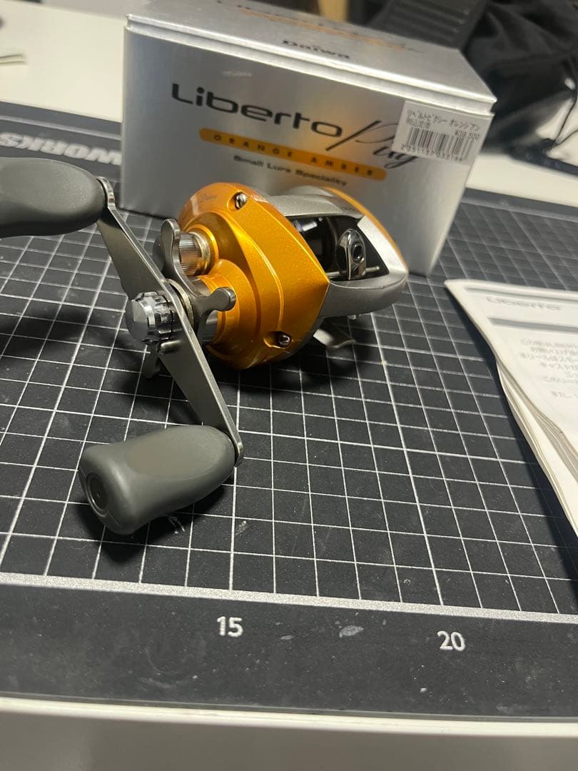 極上美品　リベルトピクシー　オレンジアンバー